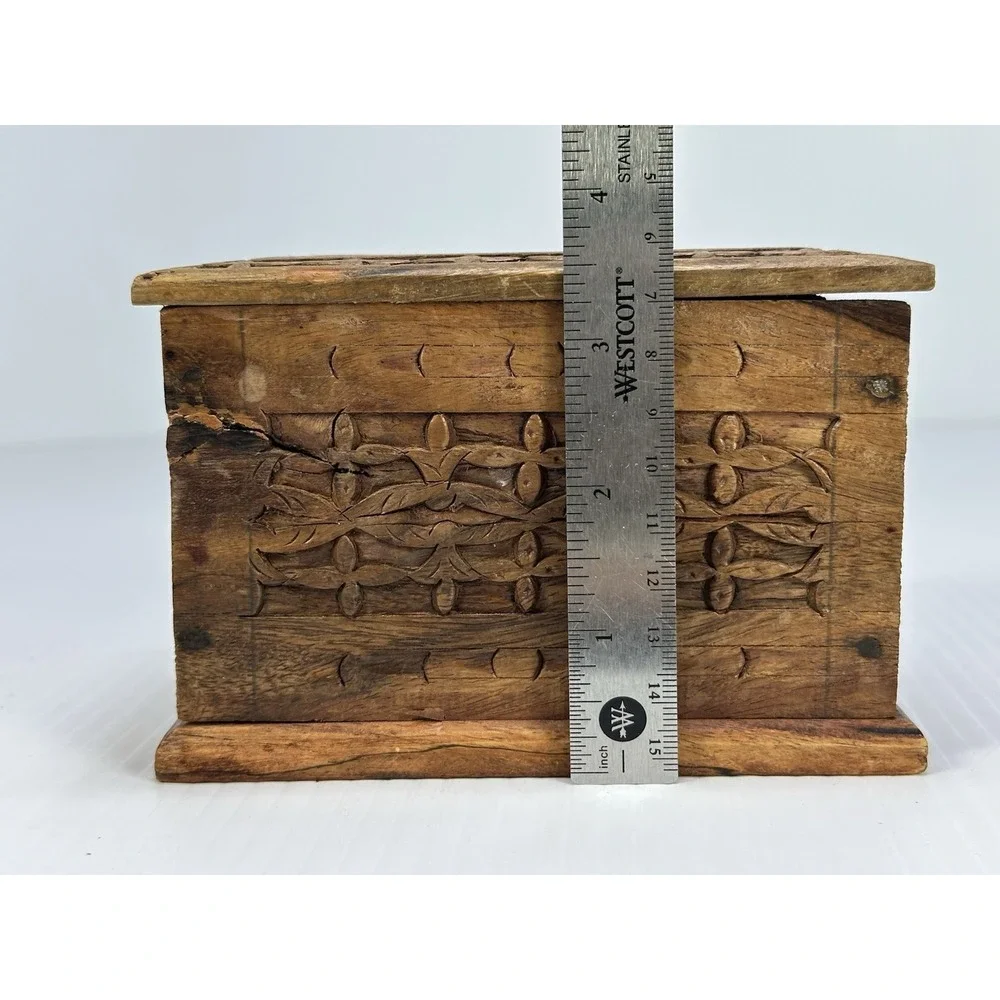 VTG Wood Hand Crafted‎ Carved Cigarette Case Holder Dispenser Magic Box